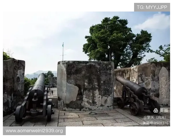 完整的香港百老汇剧场地址信息，助您轻松规划观剧行程